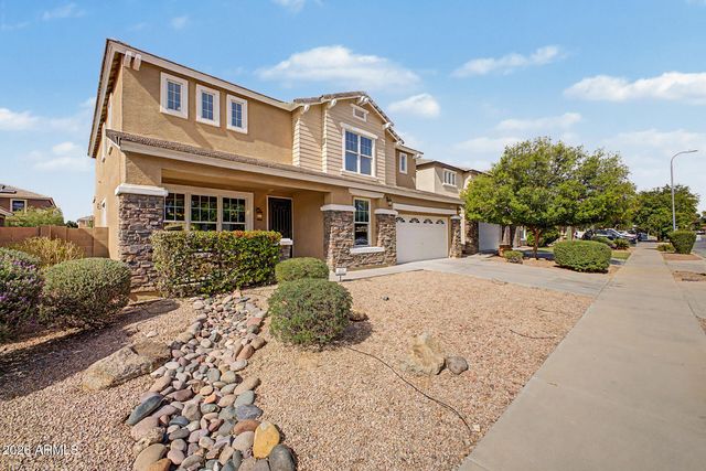 4034 W SAINT KATERI Drive, Phoenix, AZ 85041