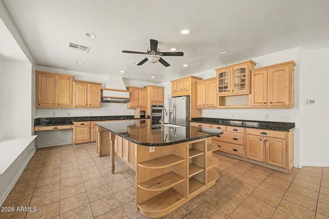 4034 W SAINT KATERI Drive, Phoenix, AZ 85041
