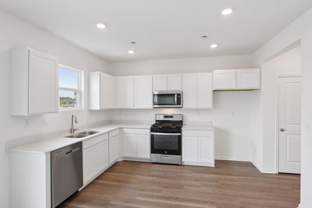 1812 Overland Drive, Plainfield, IL 60586