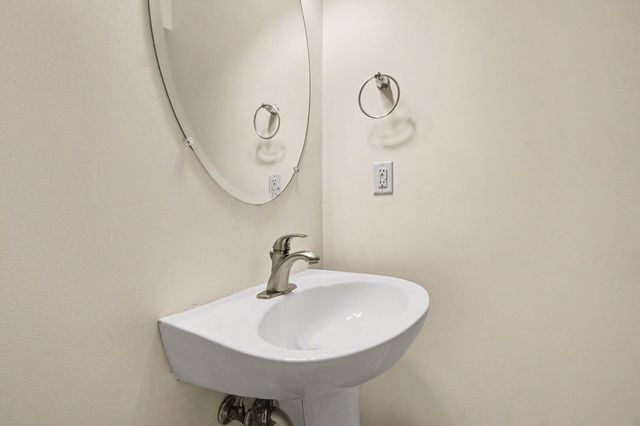 1975 Nashboro Blvd, Nashville, TN 37217