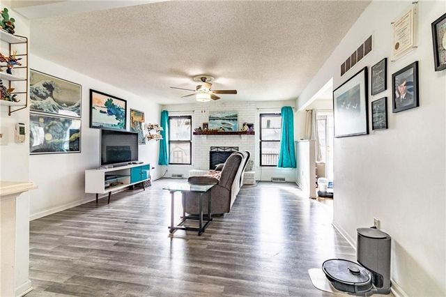 28 SE 240 Road, Warrensburg, MO 64093