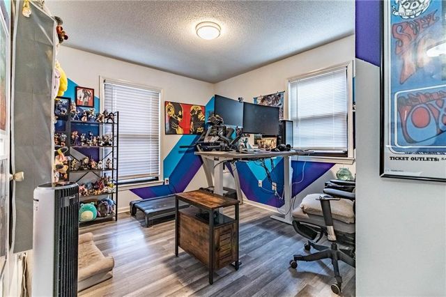 28 SE 240 Road, Warrensburg, MO 64093