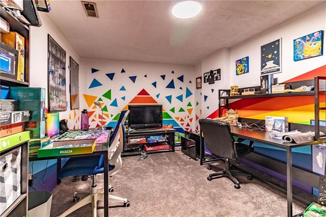 28 SE 240 Road, Warrensburg, MO 64093