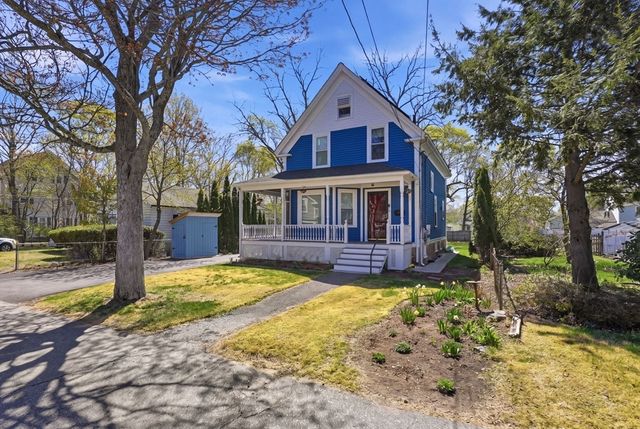 20 Pleasant St, Saugus, MA 01906