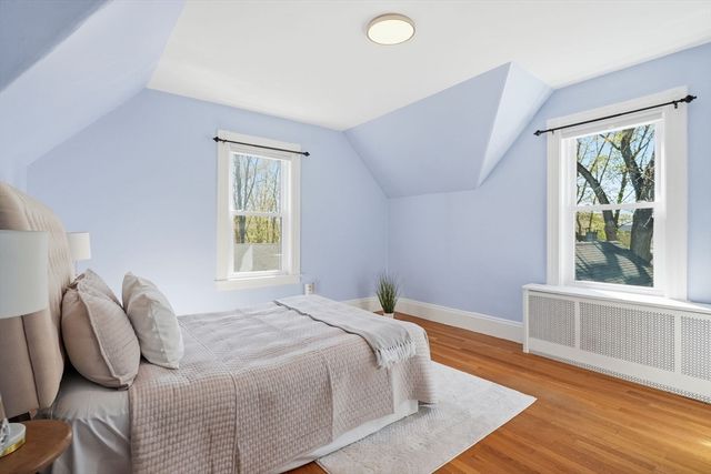 20 Pleasant St, Saugus, MA 01906