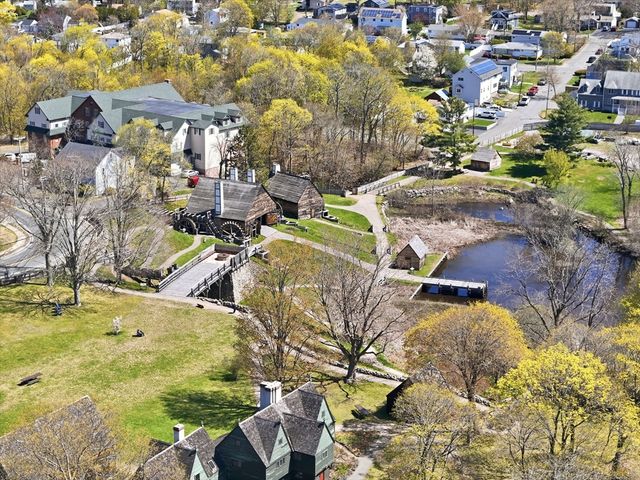 20 Pleasant St, Saugus, MA 01906