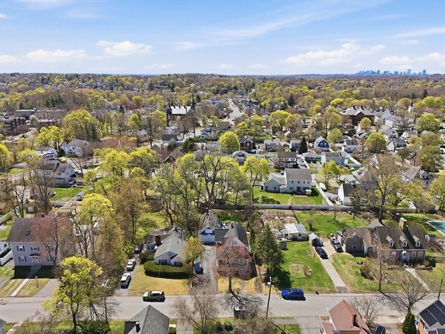 20 Pleasant St, Saugus, MA 01906