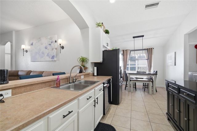 6325 BRIDGECREST DRIVE, Lithia, FL 33547