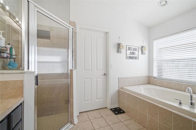 6325 BRIDGECREST DRIVE, Lithia, FL 33547