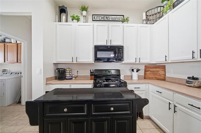 6325 BRIDGECREST DRIVE, Lithia, FL 33547