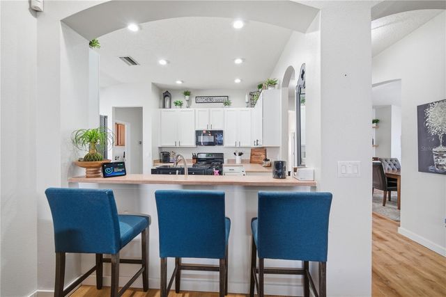 6325 BRIDGECREST DRIVE, Lithia, FL 33547