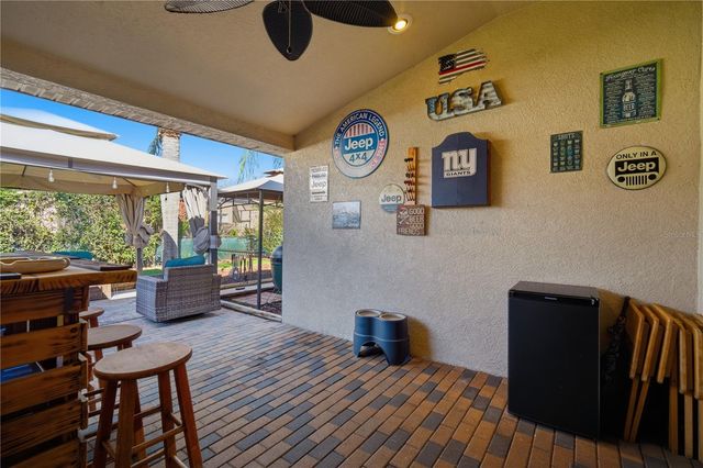 6325 BRIDGECREST DRIVE, Lithia, FL 33547