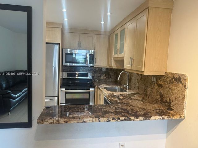 200 177th Dr 507, Sunny Isles Beach, FL 33160