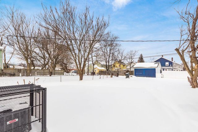 1386 E 22nd Avenue, Columbus, OH 43211