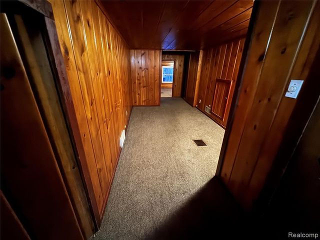 4128 Huron Street, Dearborn Heights, MI 48125