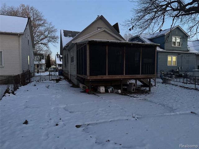 4128 Huron Street, Dearborn Heights, MI 48125