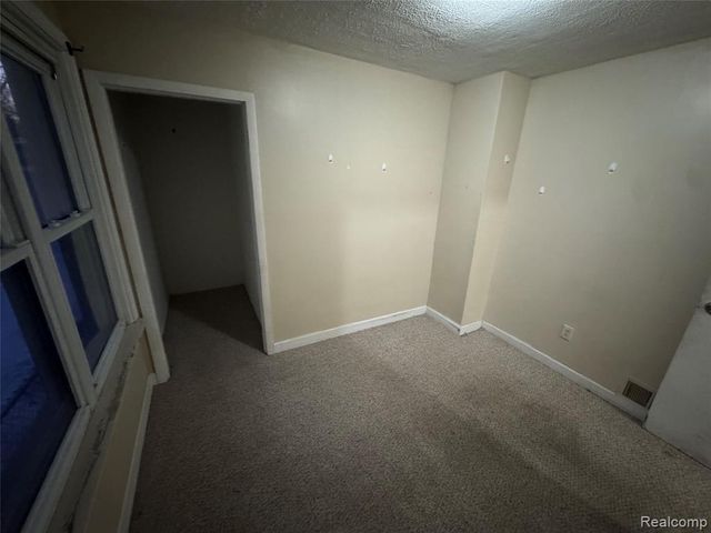 4128 Huron Street, Dearborn Heights, MI 48125