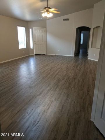 616 S 110TH Place, Mesa, AZ 85208