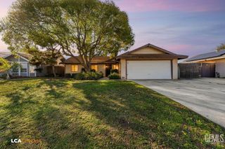 913 McGinley Avenue, Bakersfield, CA 93308