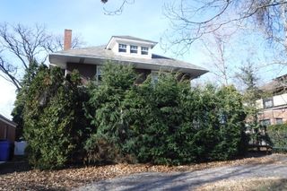 9334 S Pleasant Avenue, Chicago, IL 60643