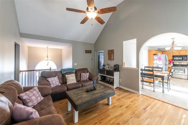 101 Robindale Lane, Temple, GA 30179