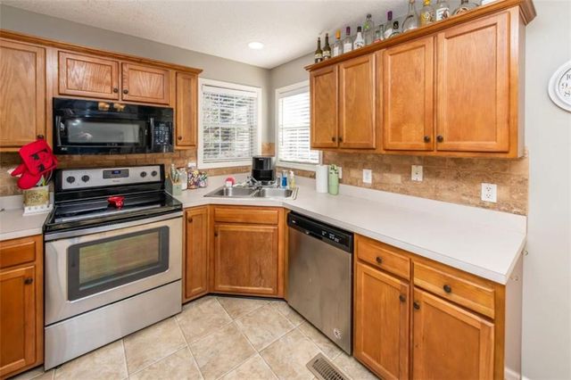 101 Robindale Lane, Temple, GA 30179