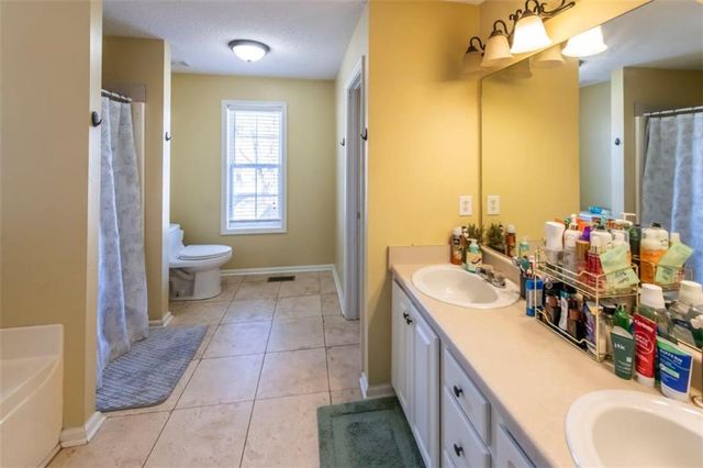 101 Robindale Lane, Temple, GA 30179