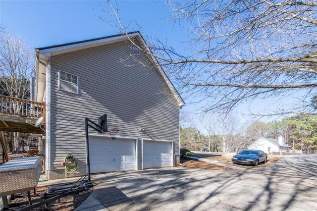 101 Robindale Lane, Temple, GA 30179