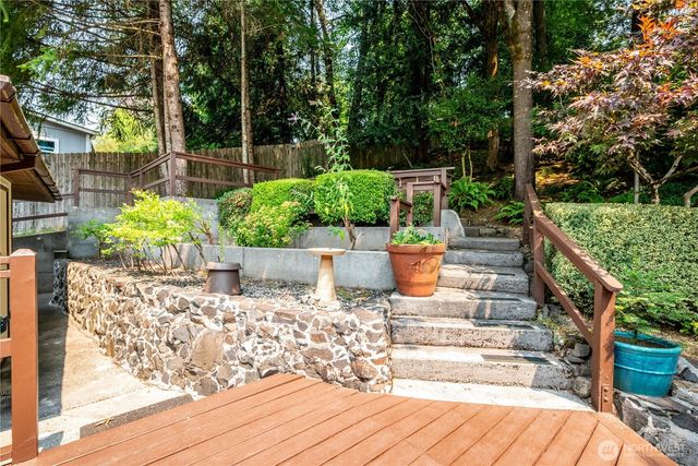 132 Alpha, Longview, WA 98632