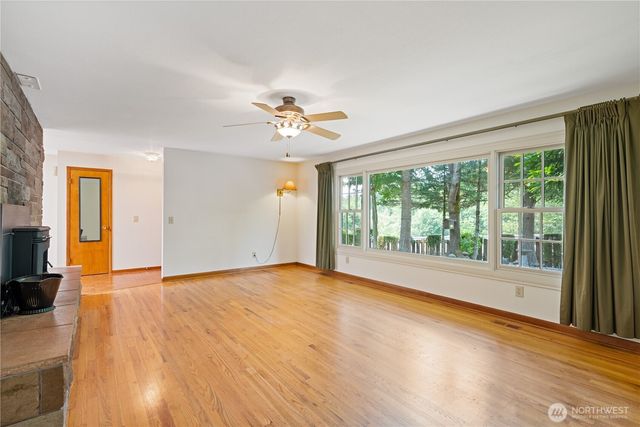 132 Alpha, Longview, WA 98632
