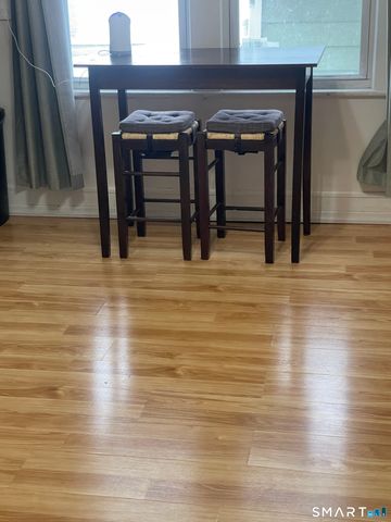 98 Carroll Avenue, Bridgeport, CT 06608