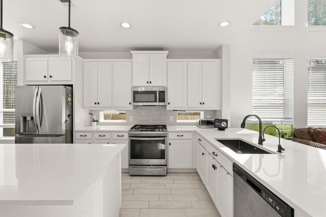 221 Mccrea Court, Montgomery, TX 77316