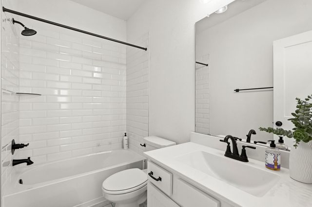 221 Mccrea Court, Montgomery, TX 77316