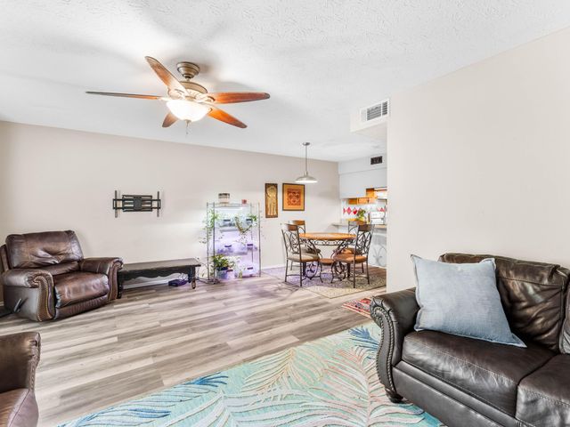 209 N Kimbrel Avenue, Panama City, FL 32404