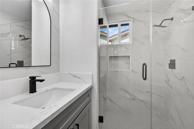 2265 Del Amo, Torrance, CA 90501