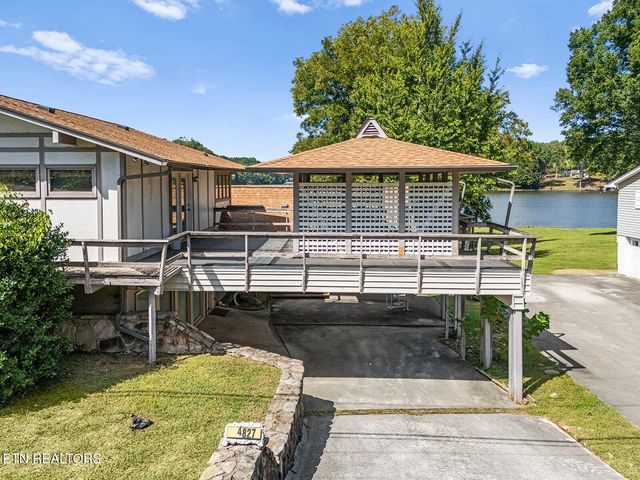 4827 Riversedge Rd, Louisville, TN 37777