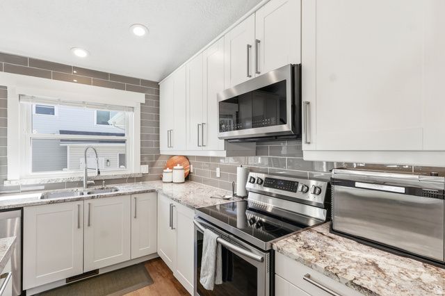 383 S 950 W, Layton, UT 84041