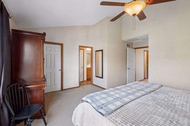 4570 Bulrush Boulevard, Shakopee, MN 55379