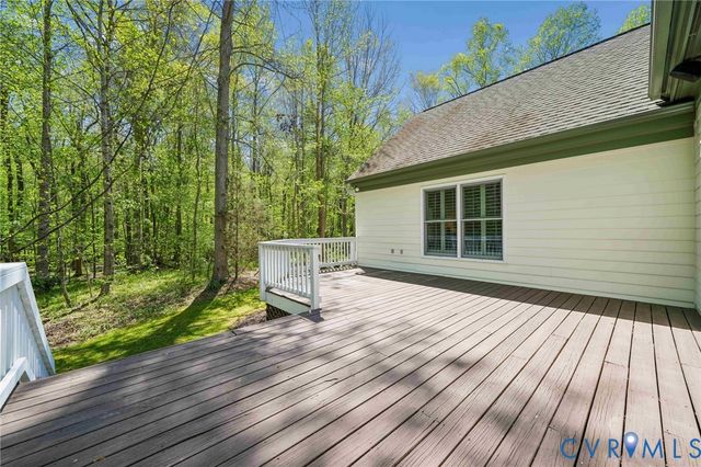 100 Great Gln, Williamsburg, VA 23188