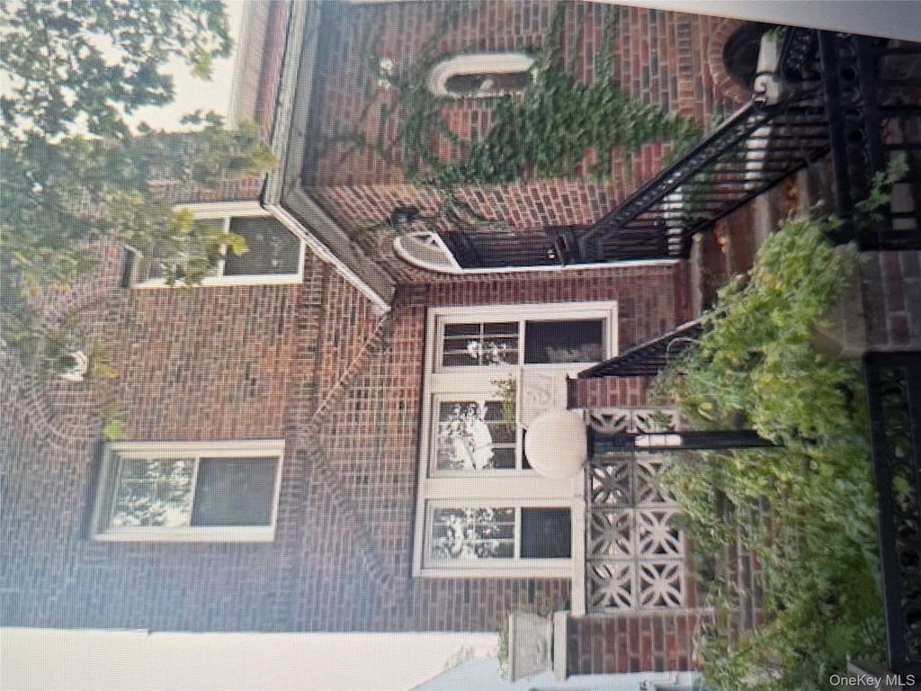 555 E 92nd Street, Brooklyn, NY 11236