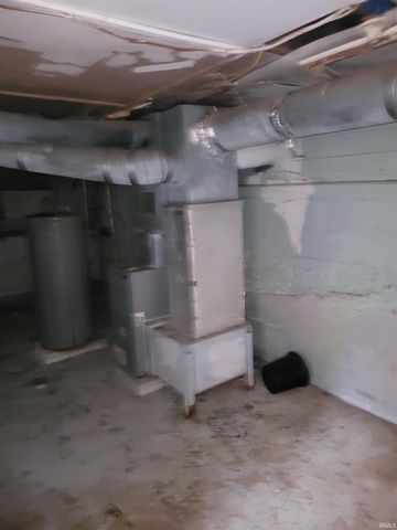 552 Delphi Avenue, Frankfort, IN 46041