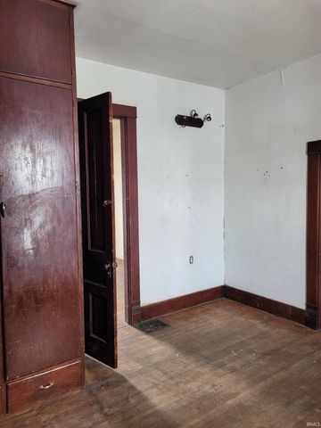 552 Delphi Avenue, Frankfort, IN 46041