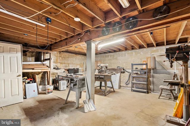 2 BEDFORD CT, Mount Holly, NJ 08060