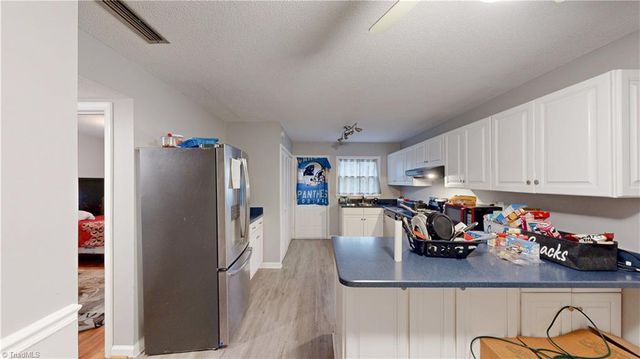 2701 CENTENNIAL N Street F, High Point, NC 27265