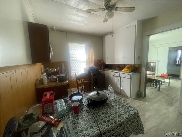 1737 Whitney Avenue, Niagara Falls, NY 14301
