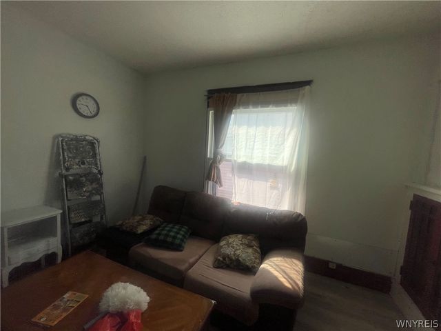1737 Whitney Avenue, Niagara Falls, NY 14301