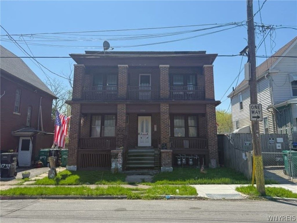 1737 Whitney Avenue, Niagara Falls, NY 14301