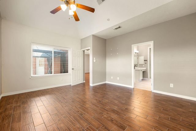 303 S Cypress Estates Circle, Spring, TX 77388