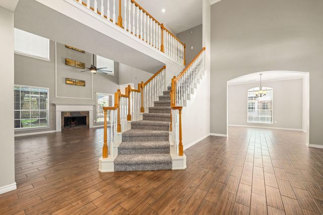 303 S Cypress Estates Circle, Spring, TX 77388