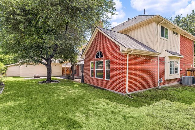 303 S Cypress Estates Circle, Spring, TX 77388